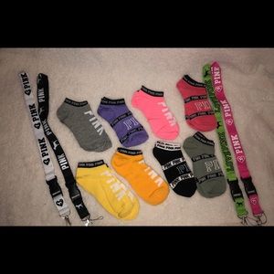 ❄️Pink Socks and Keychain❄️